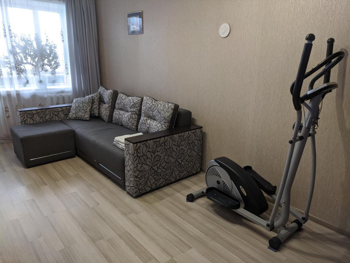 Apartment With Balcony On Peremohy Avenue 43 Чернигов Экстерьер фото