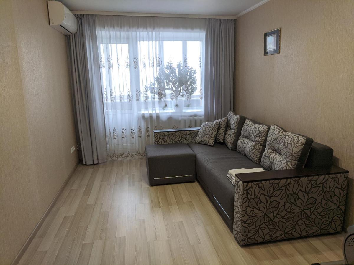 Apartment With Balcony On Peremohy Avenue 43 Чернигов Экстерьер фото