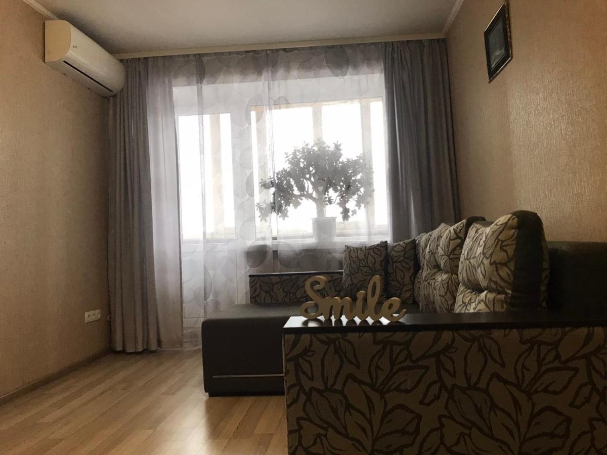 Apartment With Balcony On Peremohy Avenue 43 Чернигов Экстерьер фото