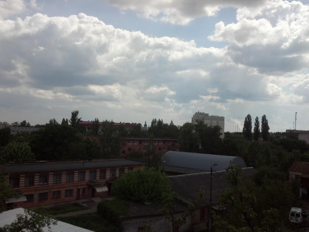 Apartment With Balcony On Peremohy Avenue 43 Чернигов Экстерьер фото